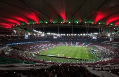 Maracanã no jogo do Fluminense